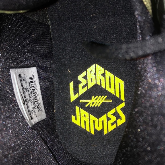 Too small - Picture 5 of 6